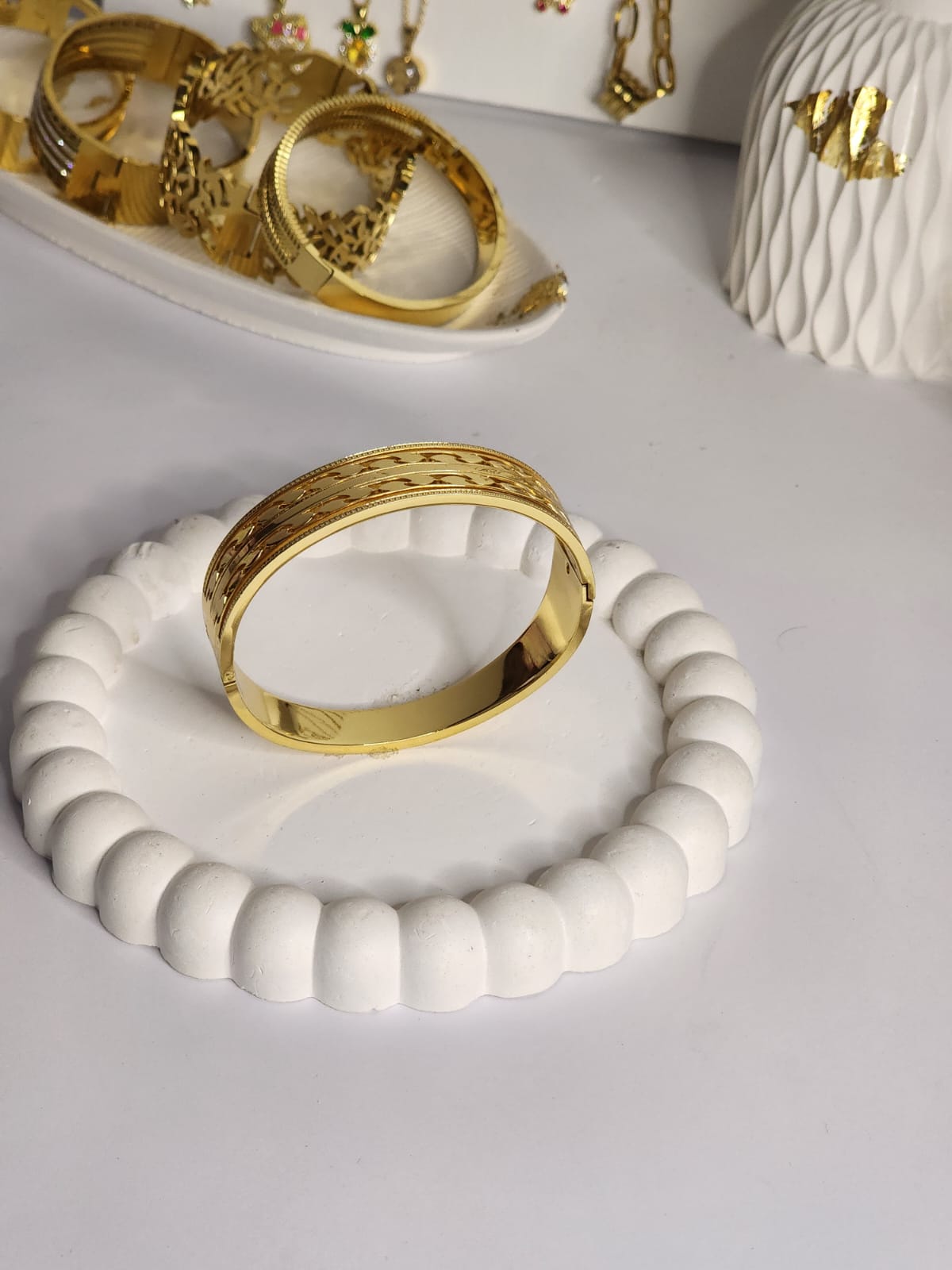 Chain Engraved Bangle
