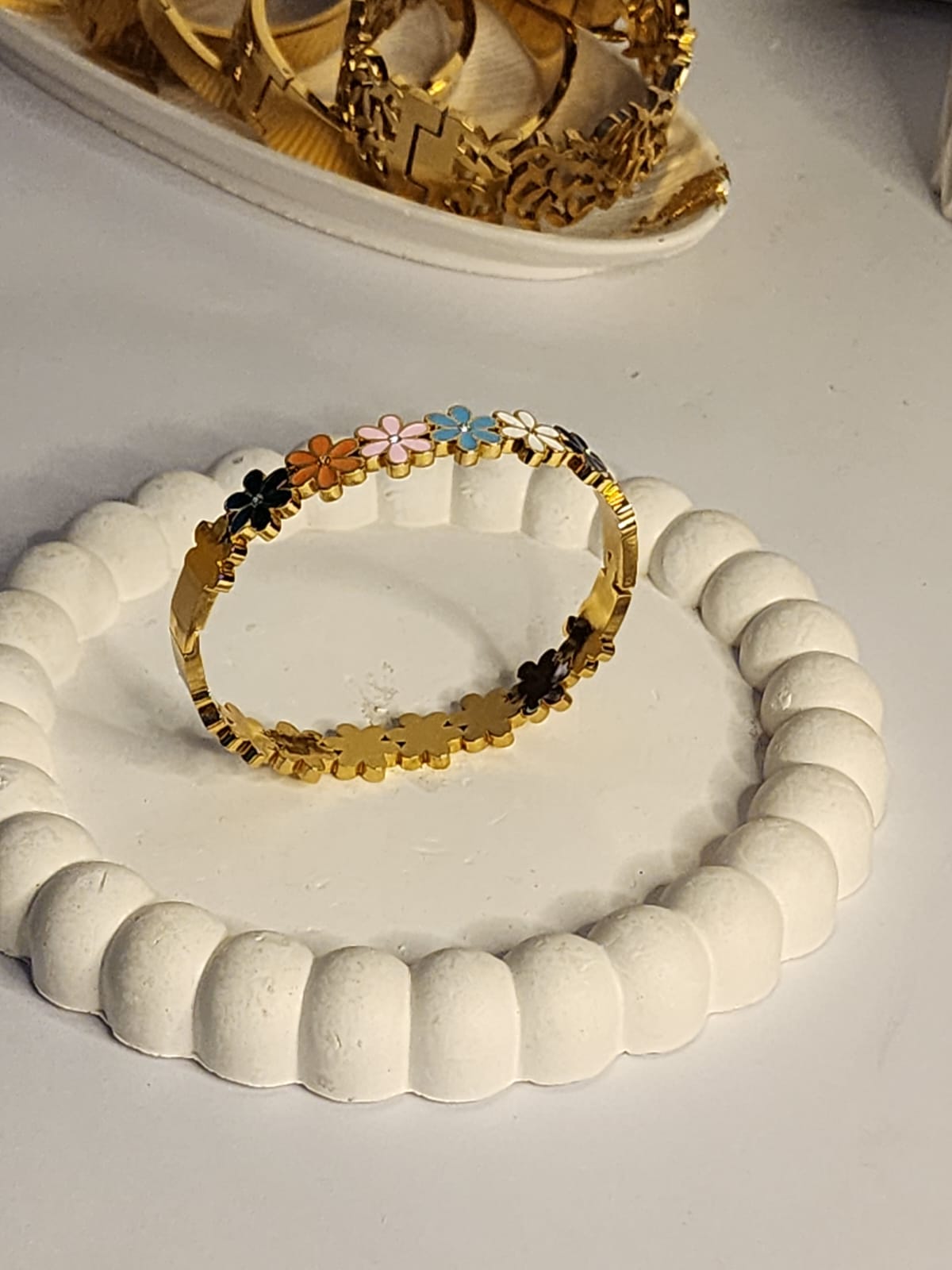 Enamel Daisy Flower Bangle