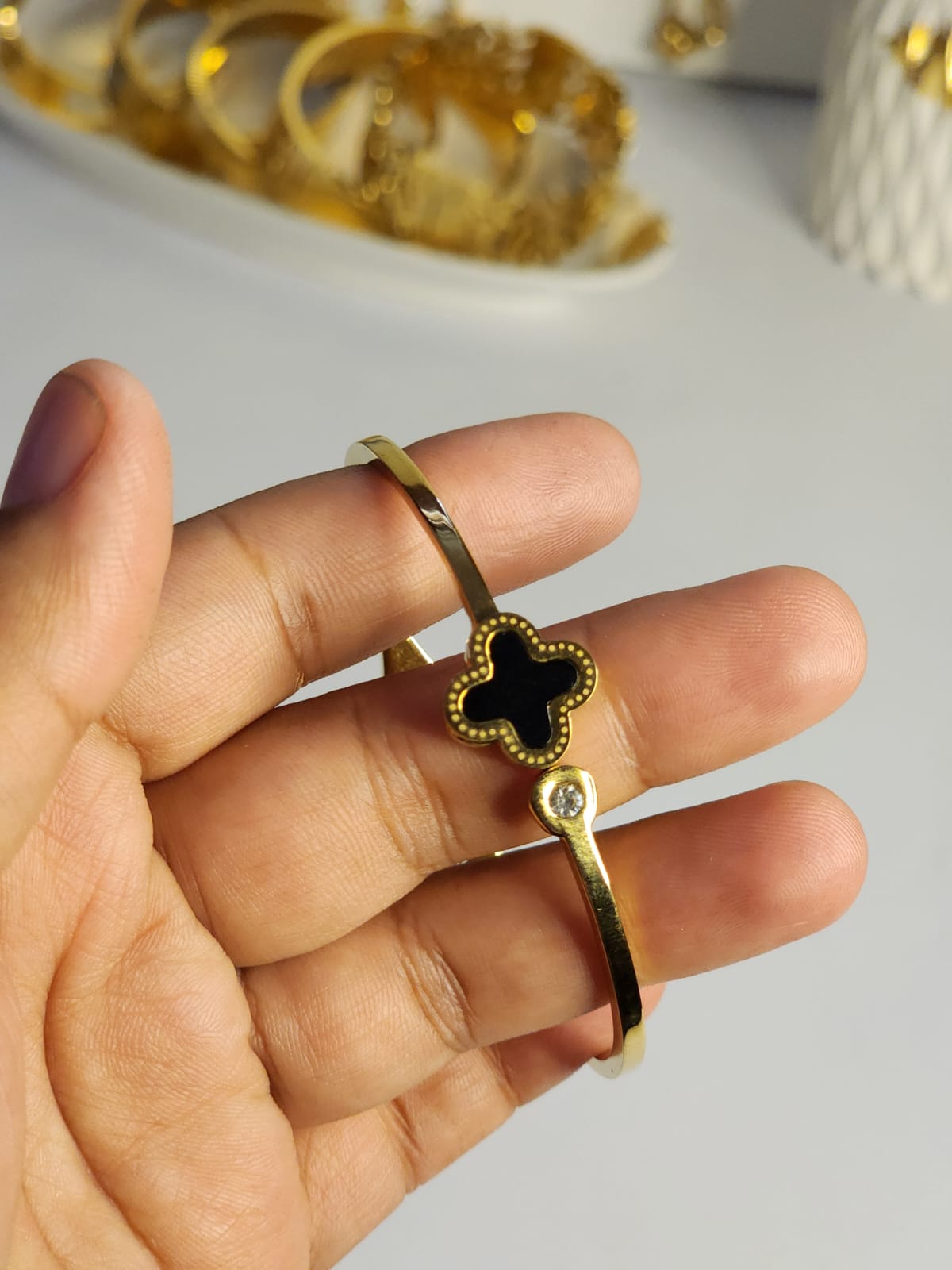 Black Clover Crystal Bangle