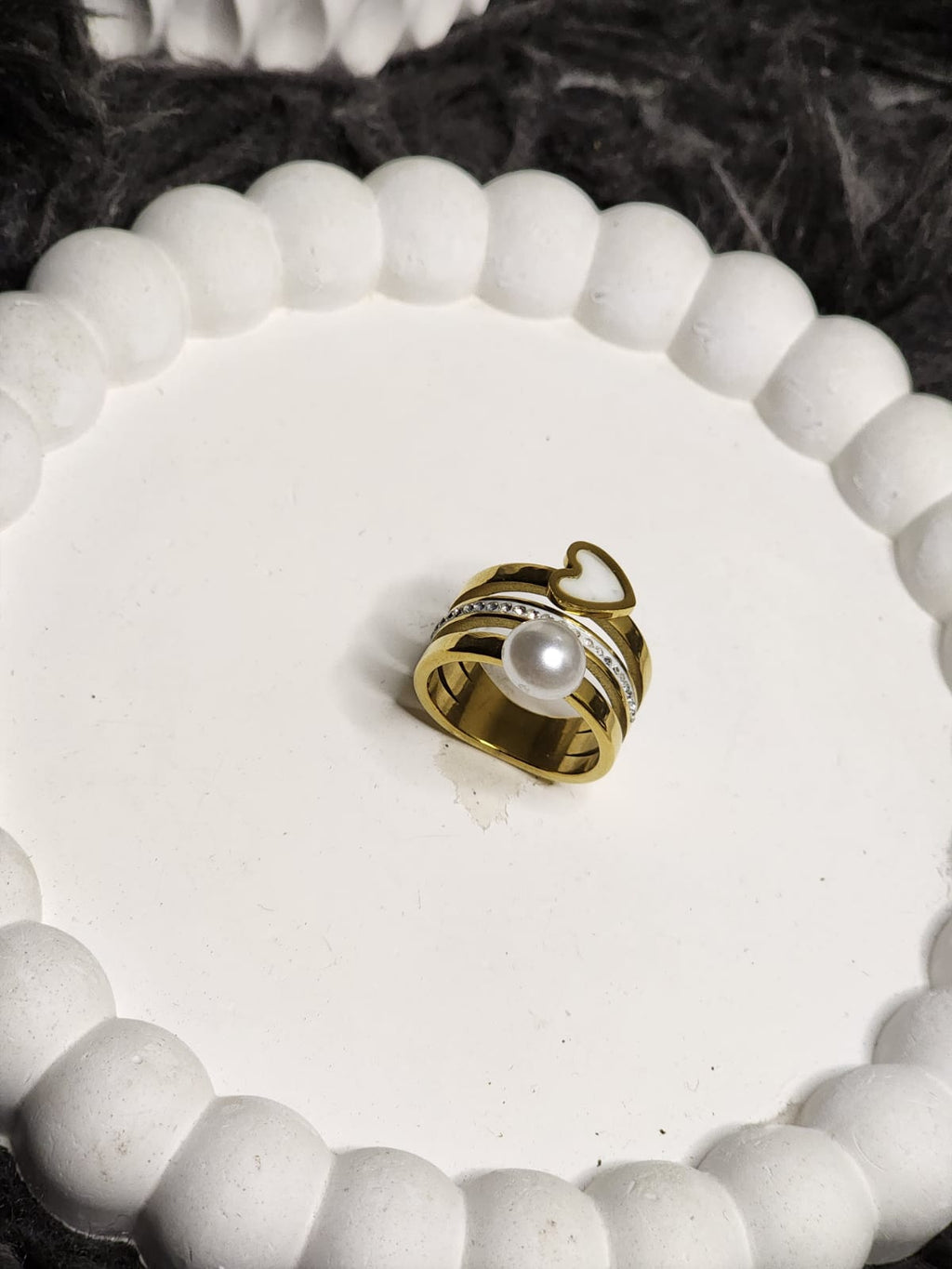 Heart Pearl Band – front view