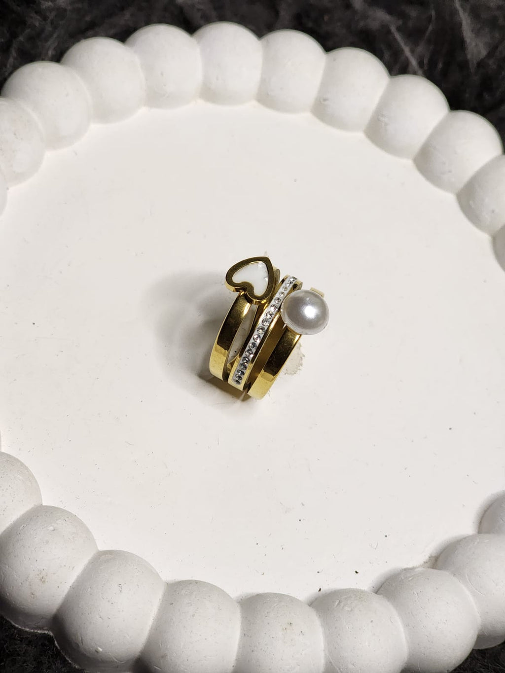 Heart Pearl Band – side view