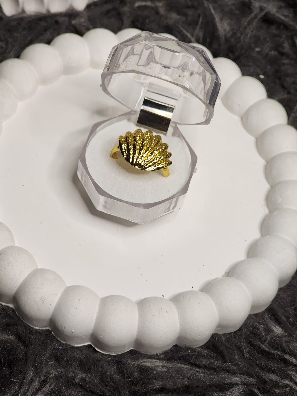 Ocean Shell Ring – front view in box