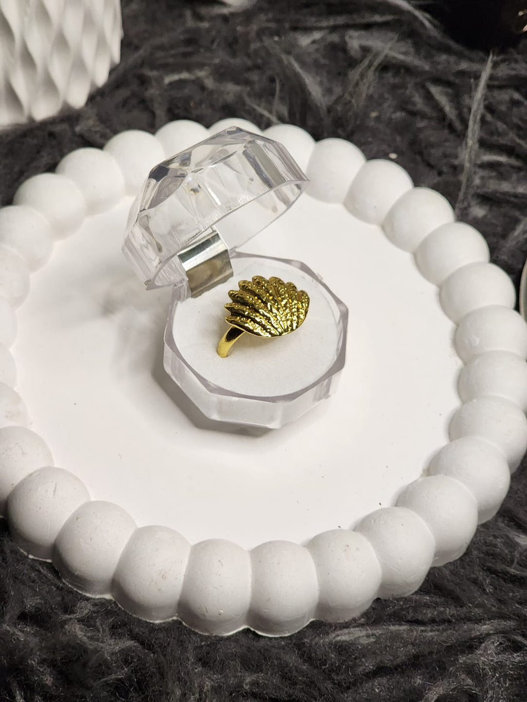 Ocean Shell Ring – angle view in box