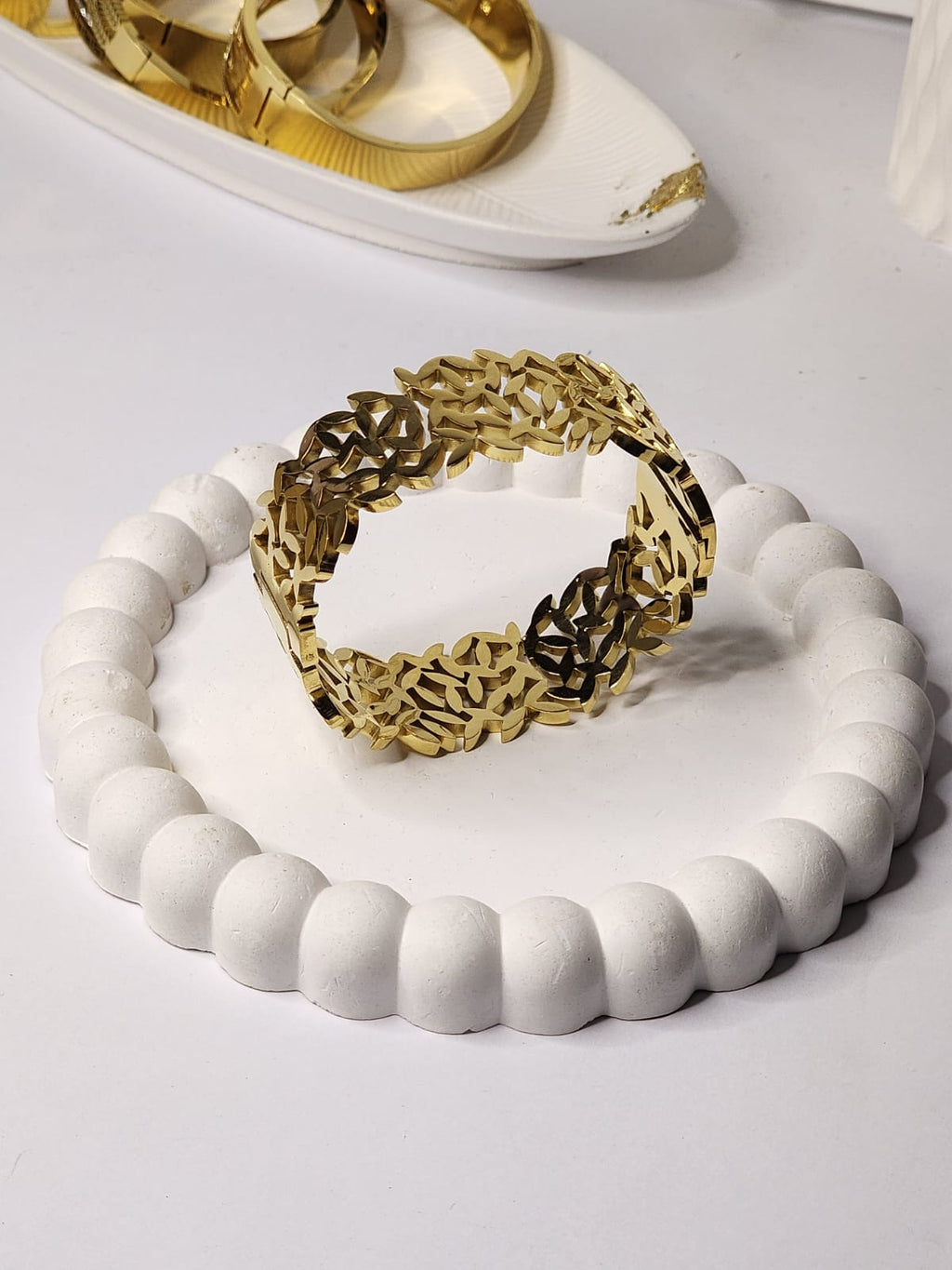 Arabic Calligraphy Cutout Bangle